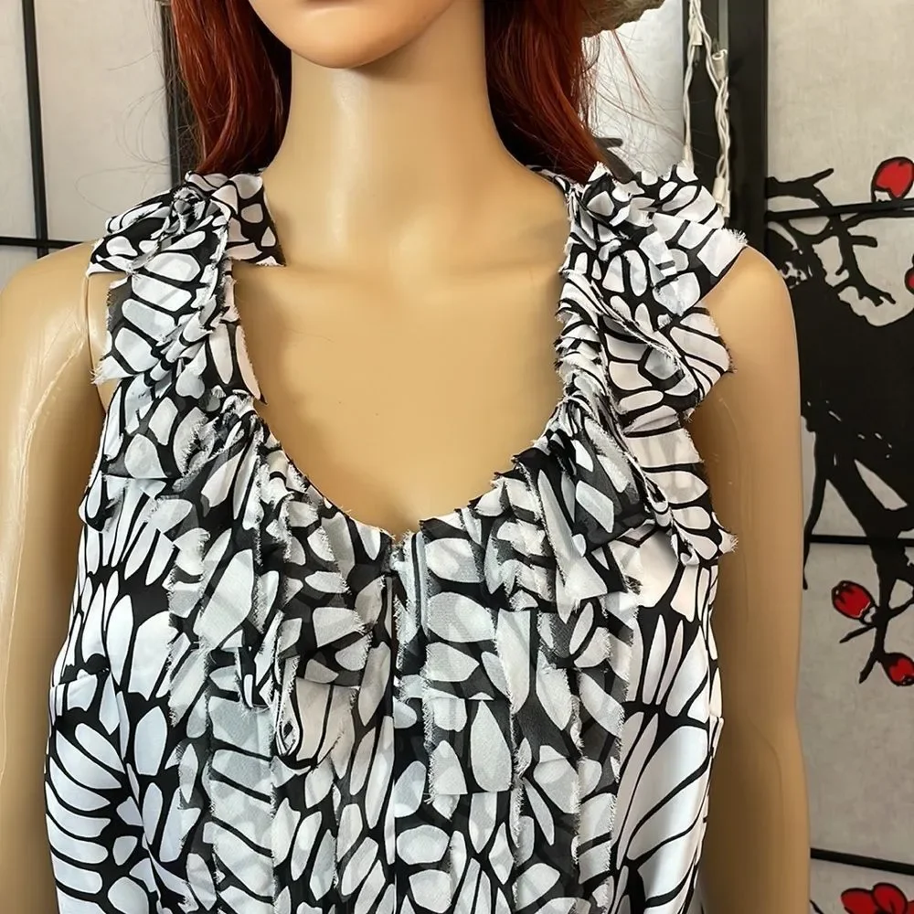 𝅺WHITE House/Black Market Size Small Flowy Sleeveless/Lined Top. In EUC. - Picture 6 of 12